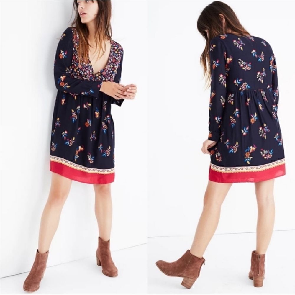 Sezane Daphna Navy Blue and Red Floral Dress